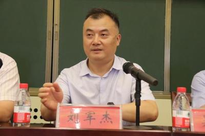 鞏義二中獲評“清華大學(xué)生源中學(xué)”，鞏義教育新起點(diǎn)